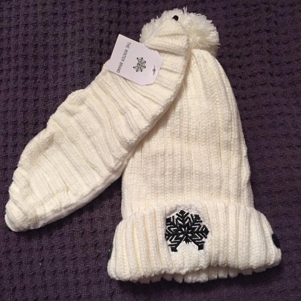 The Winter Brand Toque with Removable Face Mask - NEW!